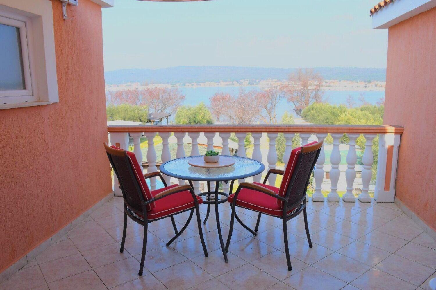 Apartments Darko - 30 M From Beach ซูโกชัน ภายนอก รูปภาพ