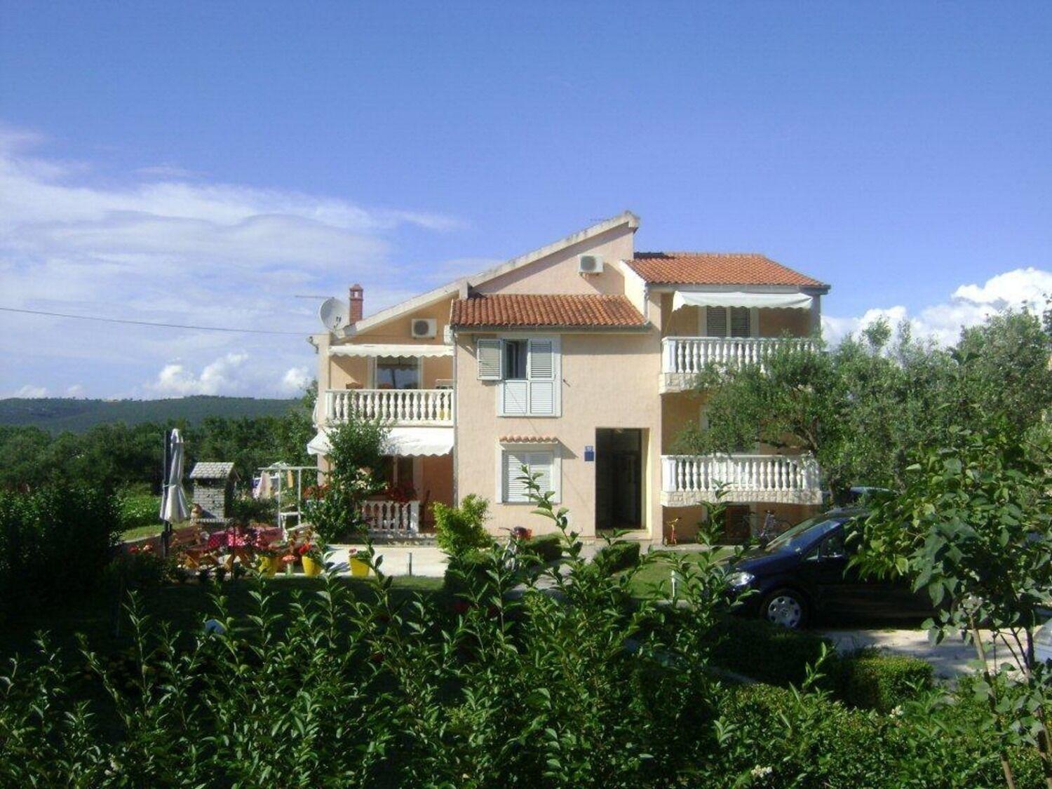 Apartments Darko - 30 M From Beach ซูโกชัน ภายนอก รูปภาพ